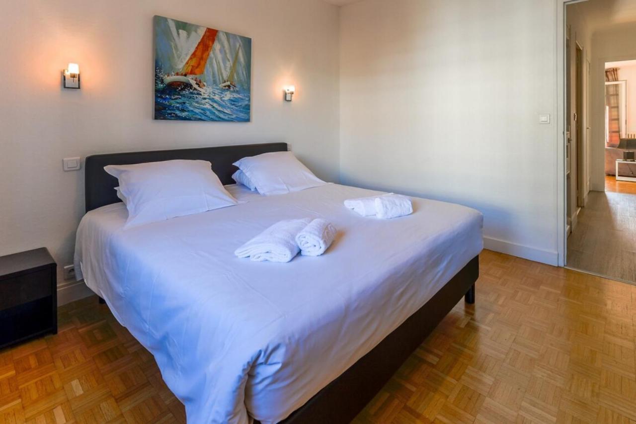 Furnished Apartment For 4 People In The City Center Анси Экстерьер фото