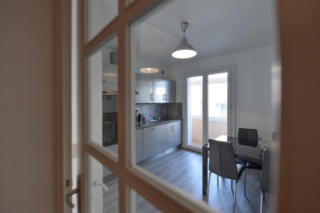Furnished Apartment For 4 People In The City Center Анси Экстерьер фото